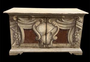 Credenza dipinta 